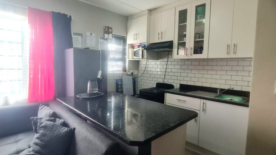2 Bedroom Property for Sale in Belhar Western Cape